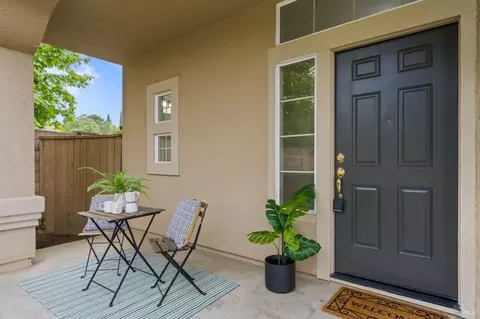 Exterior - 2042 Rummel Ct, Vacaville, CA 95688 photo 2 of 7