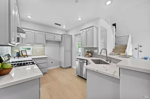 Kitchen - 2042 Rummel Ct, Vacaville, CA 95688 photo 1 of 5