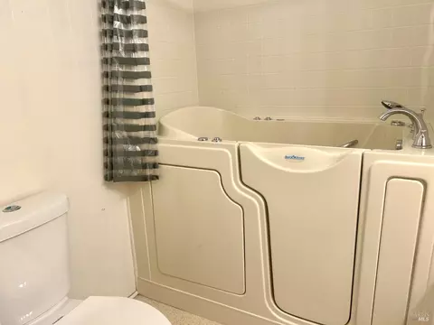 15 Camelia Dr, Napa, CA 94558 photo 12
