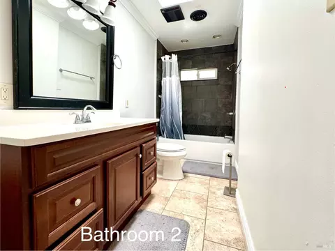 Bath - 3739 Parrett Ave, Napa, CA 94558 photo 2 of 2