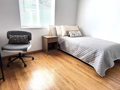 Bedroom - 3739 Parrett Ave, Napa, CA 94558 photo 3 of 4