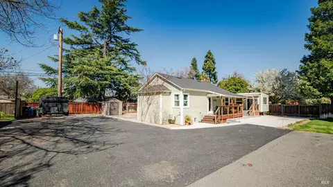1174 Victory Ln, Concord, CA 94520