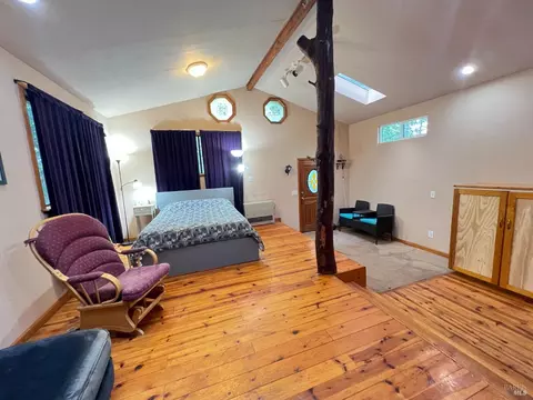 Bedroom - 4000 Ridgewood Rd, Willits, CA 95490 photo 1 of 6