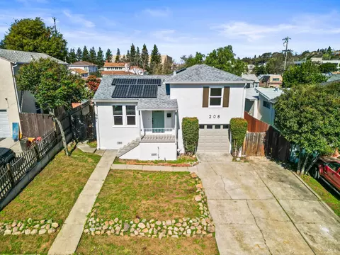 View/Area - 208 Del Mar Ave, Vallejo, CA 94589 photo 3 of 4