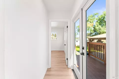 Entry Way - 208 Del Mar Ave, Vallejo, CA 94589 photo 2 of 3