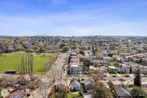 View/Area - 1434 Beach St, Vallejo, CA 94590 photo 4 of 5