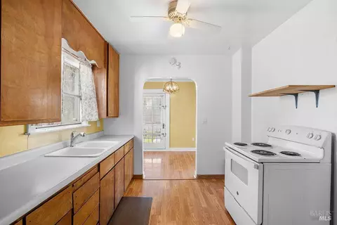 Other - 1434 Beach St, Vallejo, CA 94590 photo 2 of 5