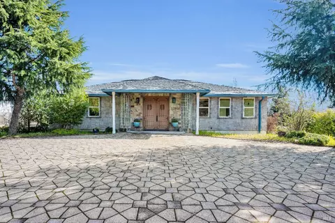 1051 S Main St, Willits, CA 95490 photo 3