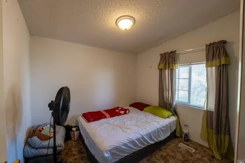 Bedroom - 6750 Highway 20, Ukiah, CA 95482 photo 3 of 6
