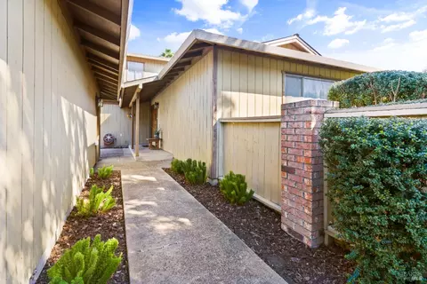 3005 Marigold Dr, Fairfield, CA 94533 photo 9