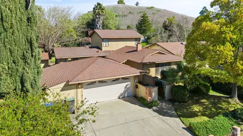 3005 Marigold Dr, Fairfield, CA 94533