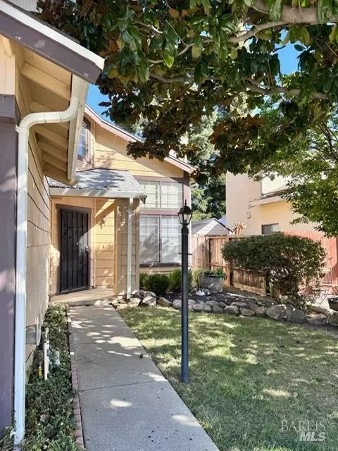 343 Portsmouth Ave, Vacaville, CA 95687