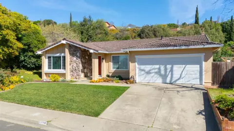 114 Newcastle Dr, Vallejo, CA 94591