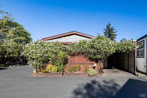 9 Ramble Creek Dr, Cotati, CA 94931