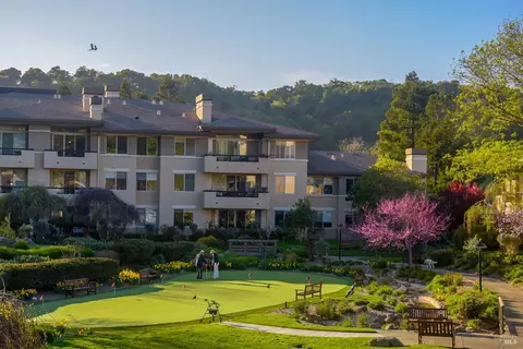 Exterior - 400 Deer Valley Rd #3D, San Rafael, CA 94903 photo 3 of 6