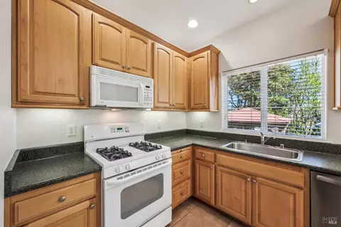 3 Hill Dr, Petaluma, CA 94952 photo 18