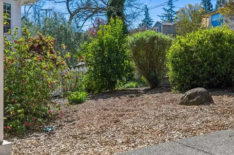 3 Hill Dr, Petaluma, CA 94952 photo 6