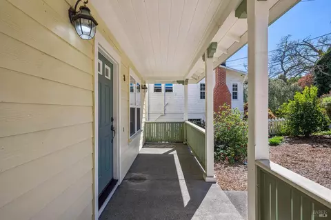 3 Hill Dr, Petaluma, CA 94952 photo 4