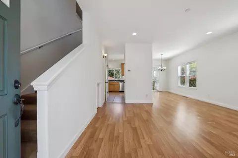 3 Hill Dr, Petaluma, CA 94952 photo 8