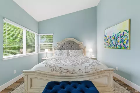 Bedroom - 28 Winestone Ct, Napa, CA 94558 photo 2 of 8