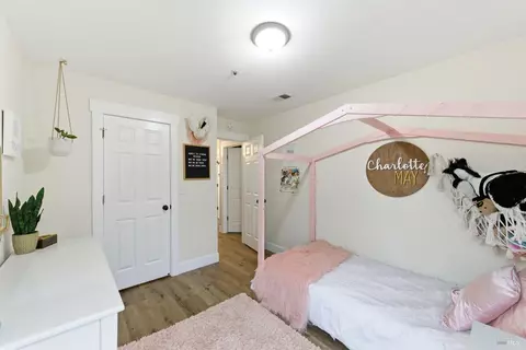 Bedroom - 28 Winestone Ct, Napa, CA 94558 photo 8 of 8