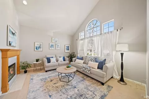 Living - 4706 Devonshire Pl, Santa Rosa, CA 95405 photo 1 of 7