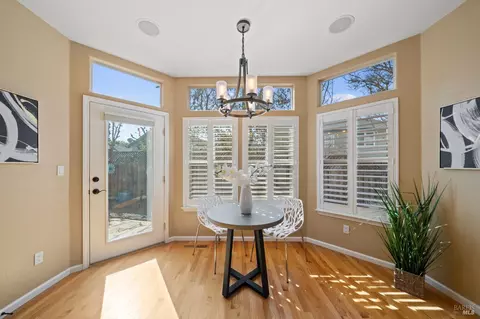Dining - 4706 Devonshire Pl, Santa Rosa, CA 95405 photo 5 of 5