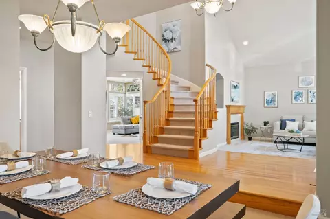 Dining - 4706 Devonshire Pl, Santa Rosa, CA 95405 photo 4 of 5