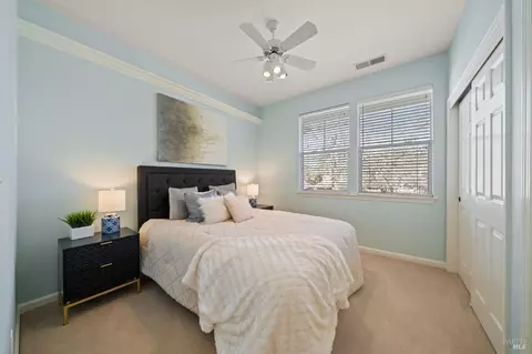 Bedroom - 4706 Devonshire Pl, Santa Rosa, CA 95405 photo 6 of 9