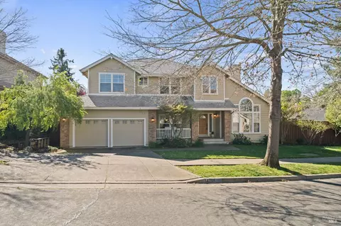 Exterior - 4706 Devonshire Pl, Santa Rosa, CA 95405 photo 13 of 15