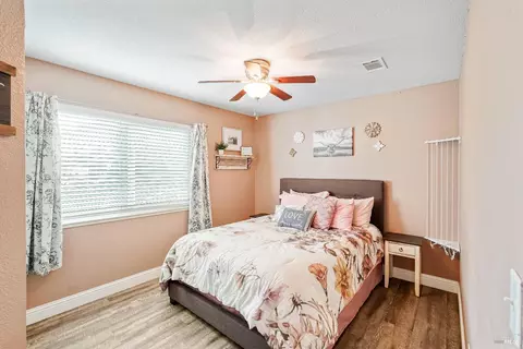 Bedroom - 1315 Jacobs Pl, Dixon, CA 95620 photo 1 of 10