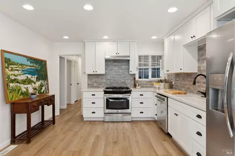 Kitchen - 731 5th St E, Sonoma, CA 95476 photo 3 of 5