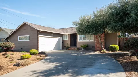 3528 Yale Dr, Santa Rosa, CA 95405