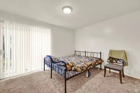 Bedroom - 724 Delaware St, Fairfield, CA 94533 photo 4 of 5