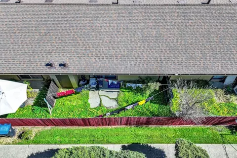 Exterior - 724 Delaware St, Fairfield, CA 94533 photo 3 of 6
