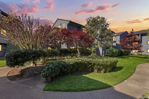 62 Cypress Pl, Sausalito, CA 94965
