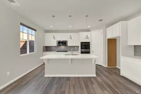 Kitchen - 2952 Inspiration Dr, Fairfield, CA 94533 photo 1 of 6