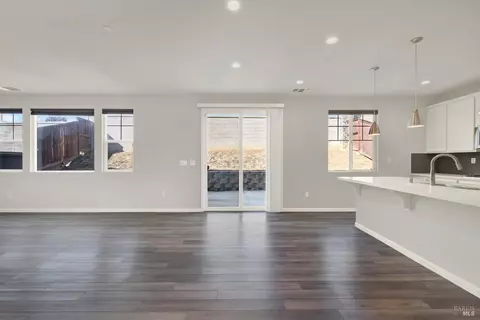 Living - 2952 Inspiration Dr, Fairfield, CA 94533 photo 1 of 5