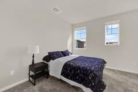 Bedroom - 2952 Inspiration Dr, Fairfield, CA 94533 photo 3 of 6