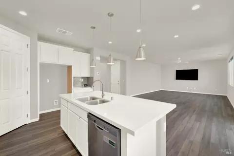 Other - 2952 Inspiration Dr, Fairfield, CA 94533 photo 4 of 12