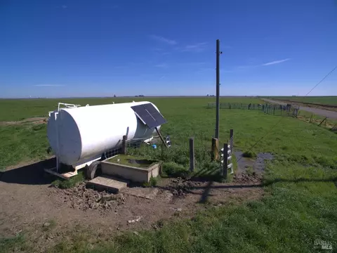 0 Maxwell Ln, Dixon, CA 95620 photo 3