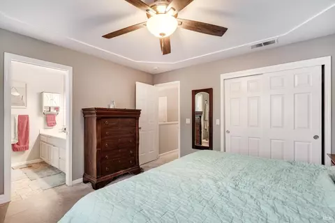 Bedroom - 532 Walten Way, Windsor, CA 95492 photo 3 of 5