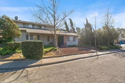 Exterior - 118 Yorkshire Ct, Vallejo, CA 94591 photo 1 of 6