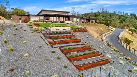 Exterior - 22700 Walling Rd, Geyserville, CA 95441 photo 3 of 6