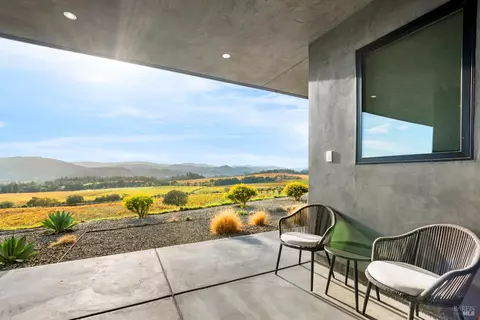 Exterior - 22700 Walling Rd, Geyserville, CA 95441 photo 6 of 6
