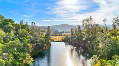 View/Area - 22700 Walling Rd, Geyserville, CA 95441 photo 3 of 8
