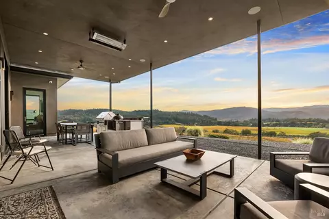 Exterior - 22700 Walling Rd, Geyserville, CA 95441 photo 4 of 6