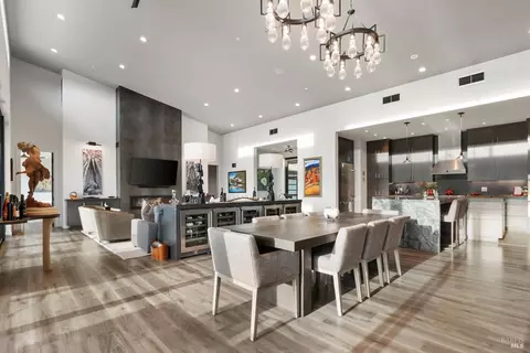 Dining - 22700 Walling Rd, Geyserville, CA 95441 photo 1 of 3