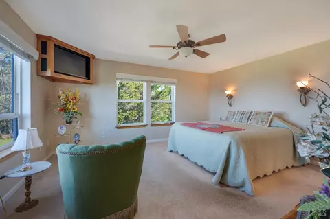Bedroom - 5455 Sierra Grande Dr, Bodega Bay, CA 94923 photo 3 of 5