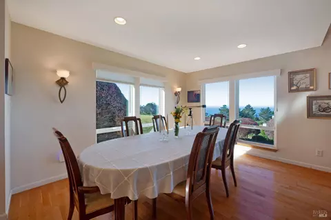 Dining - 5455 Sierra Grande Dr, Bodega Bay, CA 94923 photo 1 of 1